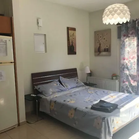 Chris Studio Apartment Limassol